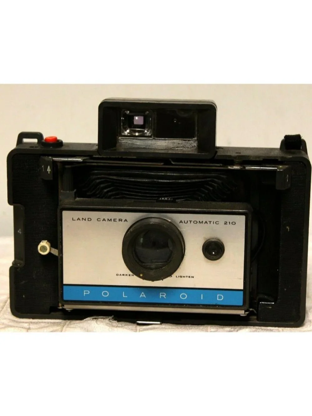 Polaroid Land Camera Automatic 210 UNTESTED Selling for Parts Only